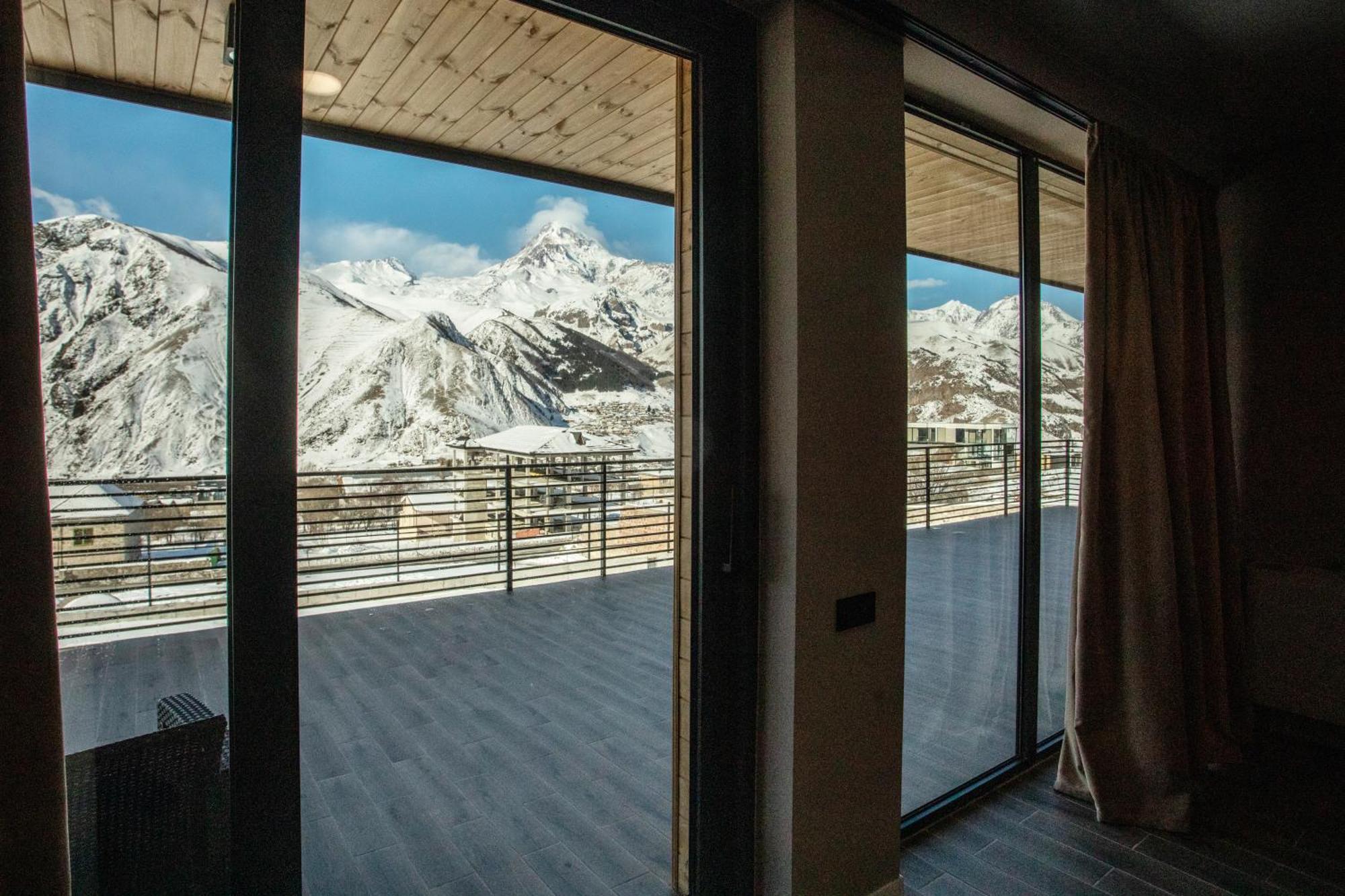 Kazbegi Hotel Grand View المظهر الخارجي الصورة