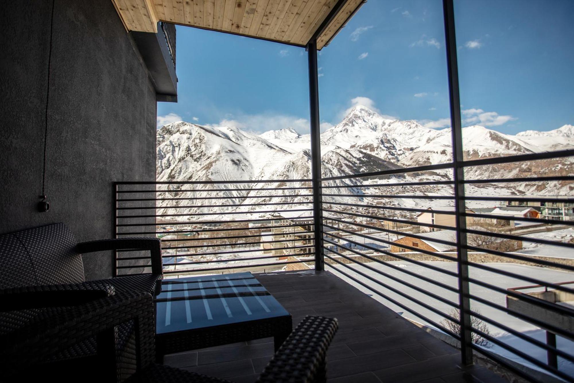 Kazbegi Hotel Grand View المظهر الخارجي الصورة