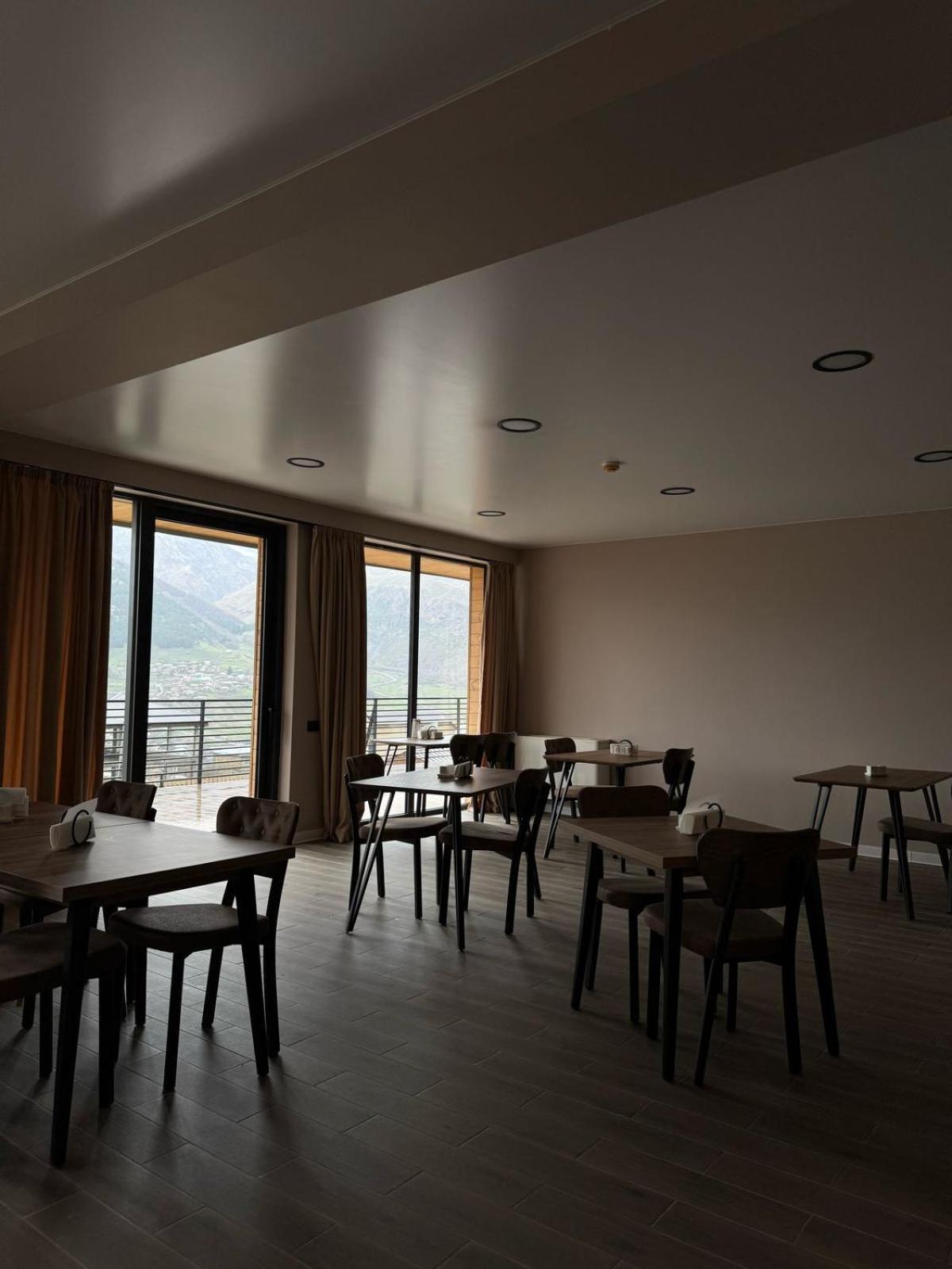 Kazbegi Hotel Grand View المظهر الخارجي الصورة