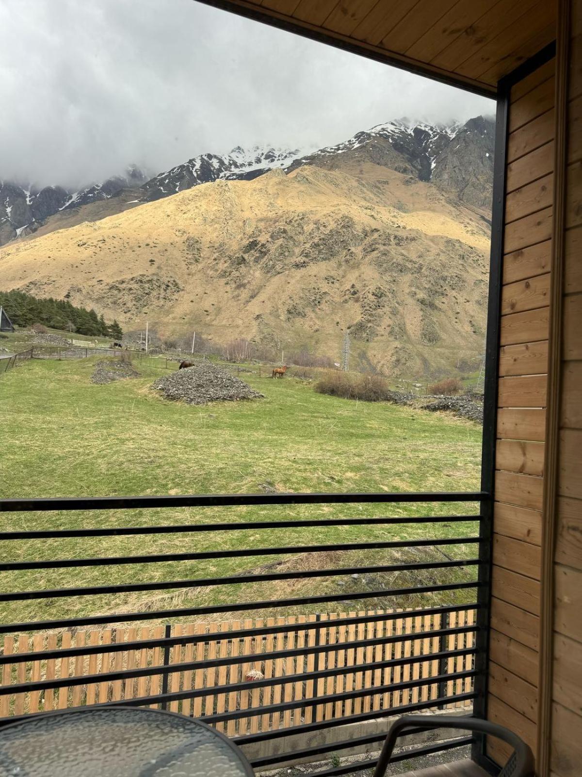 Kazbegi Hotel Grand View المظهر الخارجي الصورة