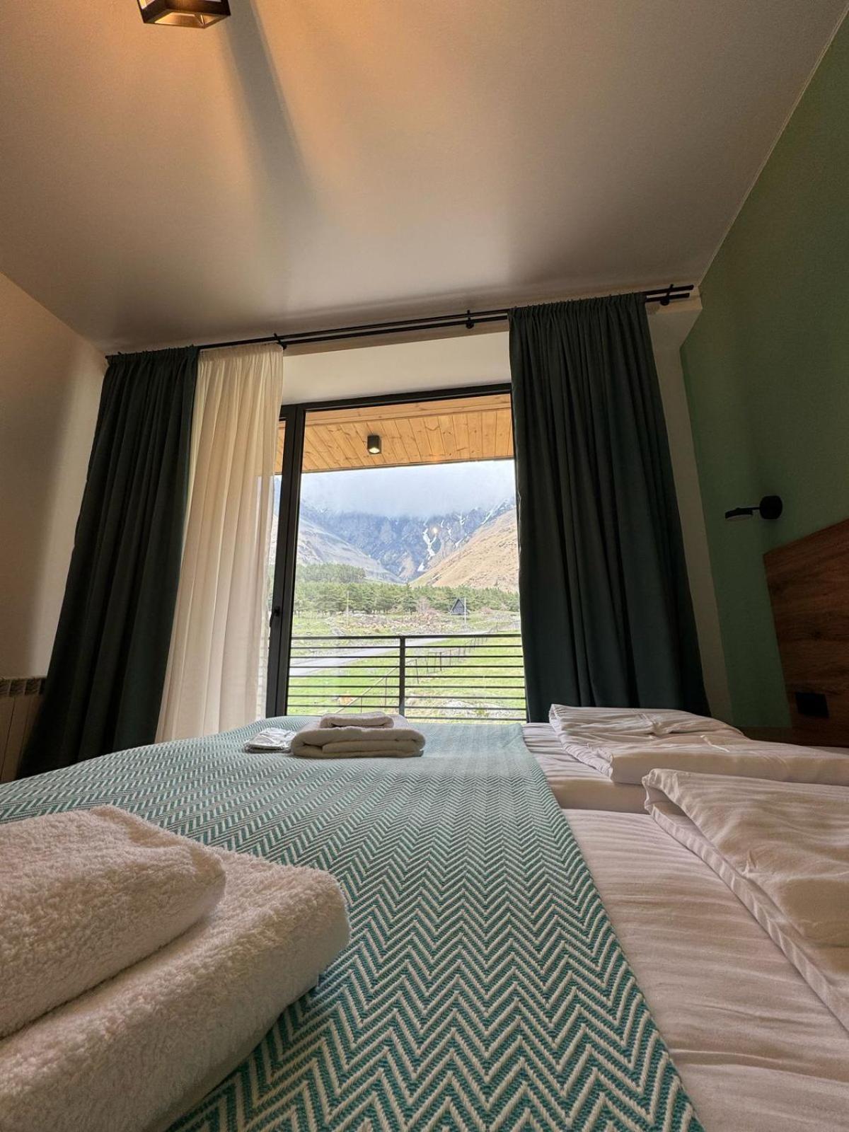Kazbegi Hotel Grand View المظهر الخارجي الصورة