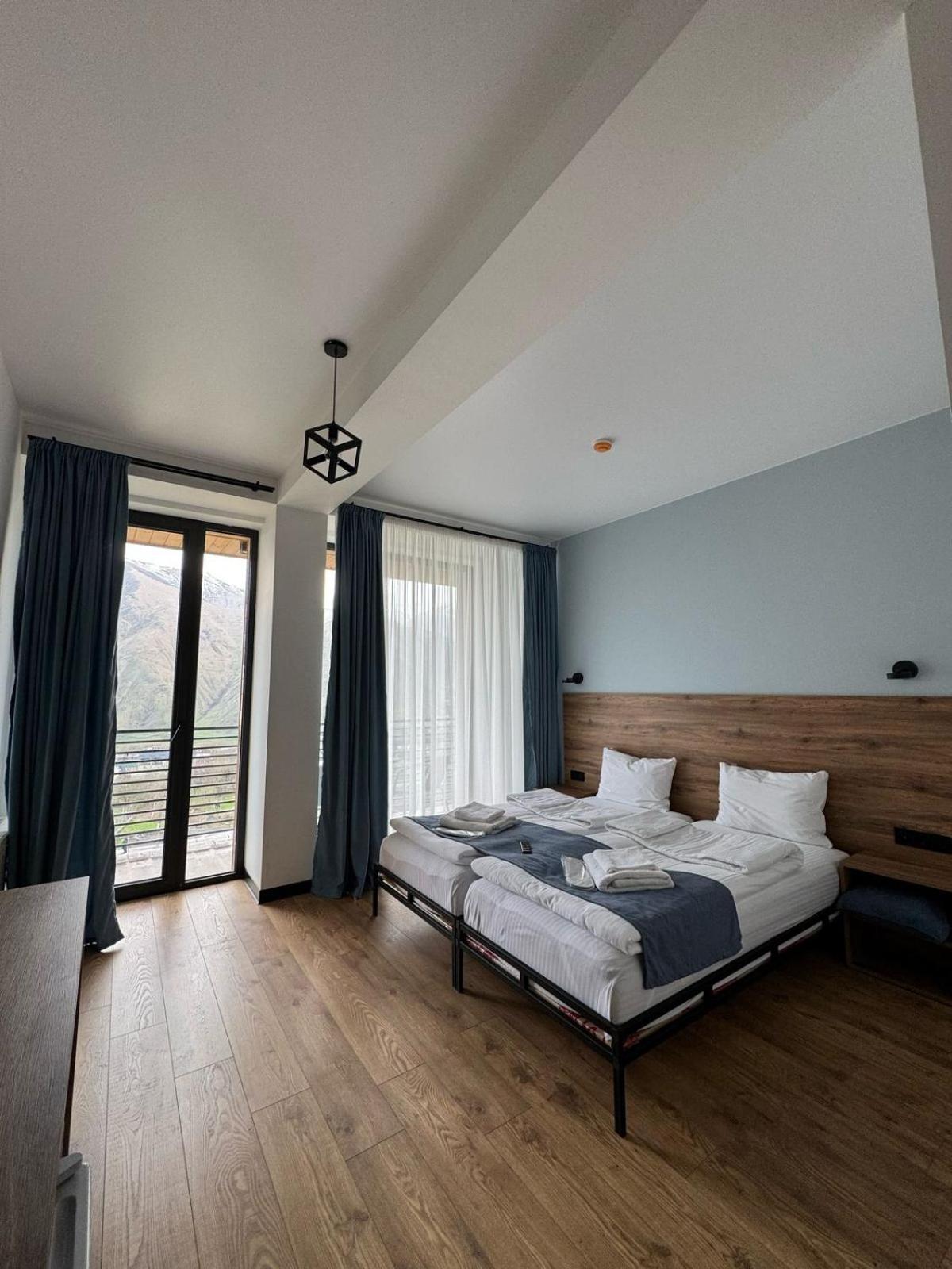 Kazbegi Hotel Grand View المظهر الخارجي الصورة